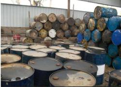 從合肥陸先生收購500公斤廢機(jī)油